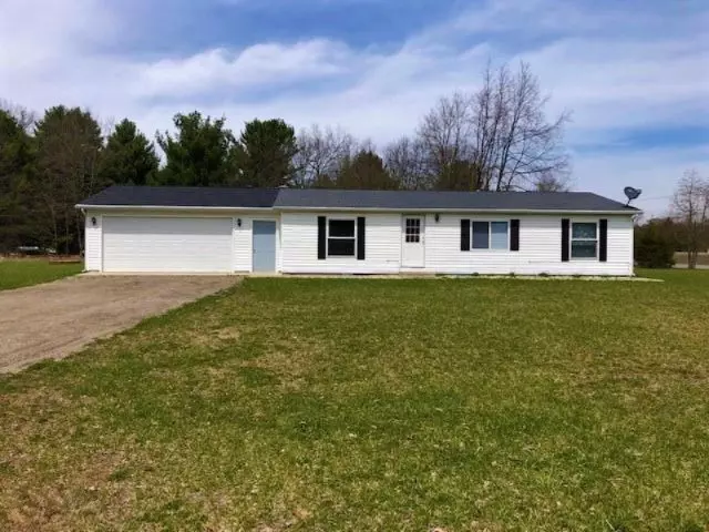 Howard City, MI 49329,21020 W Lake Montcalm Road