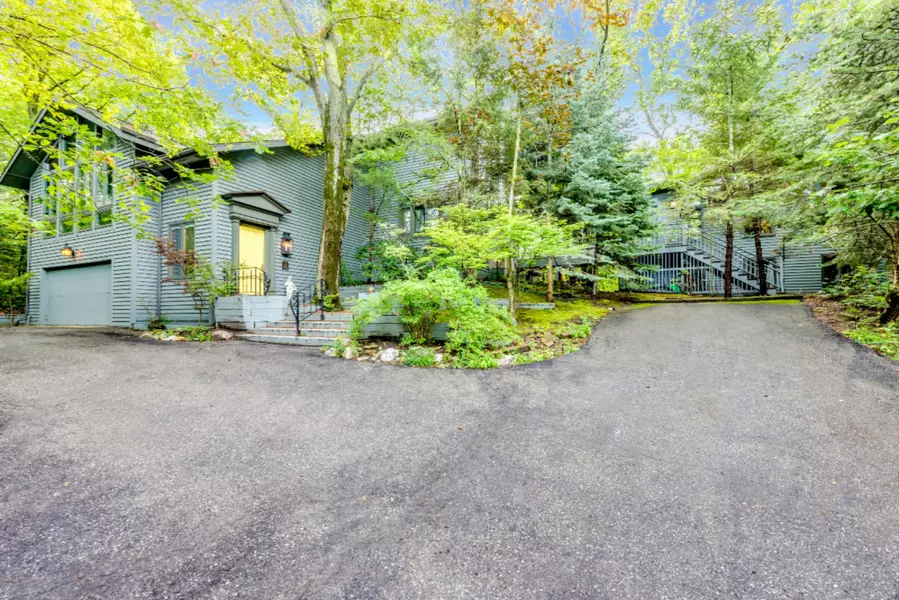 8597 Poplar Lane, Bridgman, MI 49106
