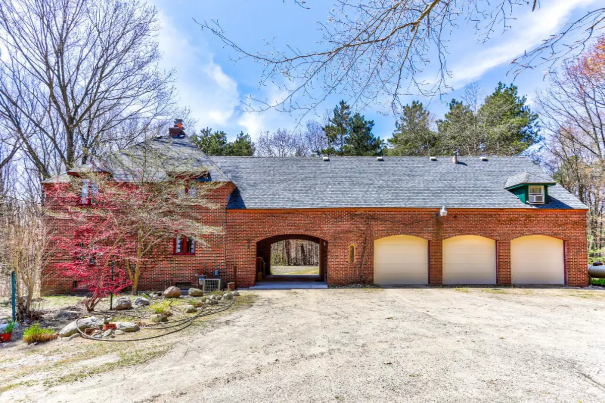 West Olive, MI 49460,15510 Stanton Street