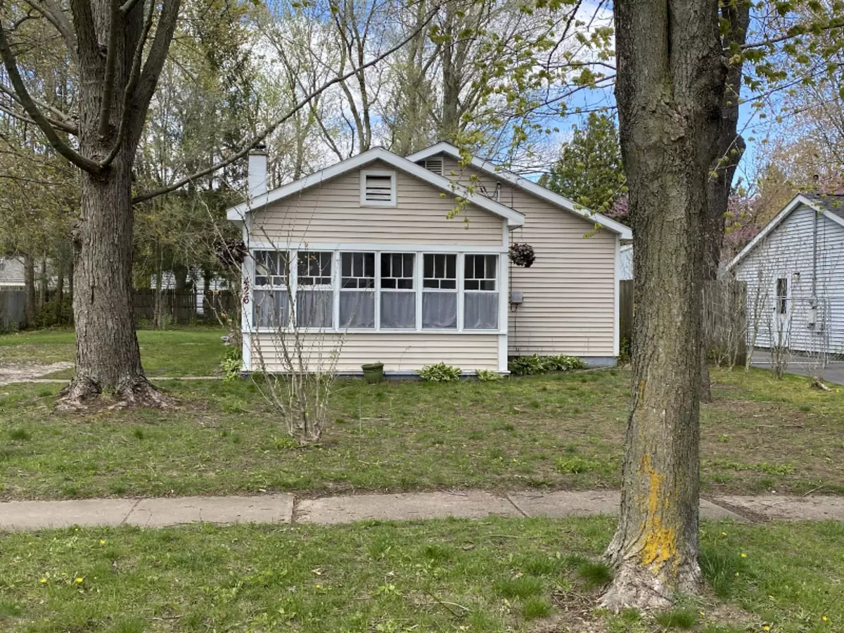 Plainwell, MI 49080,426 W Hill Street