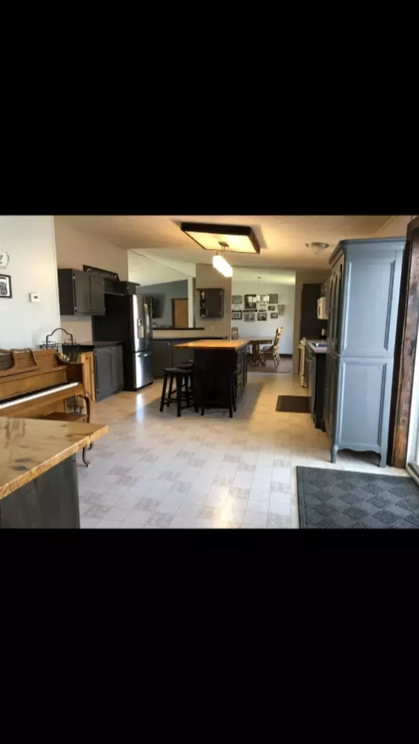 Lawton, MI 49065,29126 Windy Woods Street