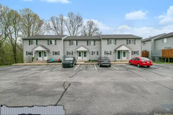 130 Irving Rd #4, Middleville, MI 49333