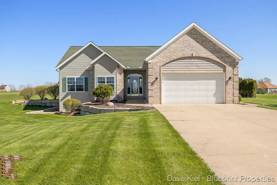 9517 Plow Point SE Court, Alto, MI 49302