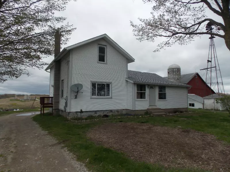 9720 Beecher Road, Pittsford, MI 49271