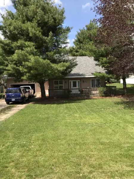 283 Pine Street, Cedar Springs, MI 49319
