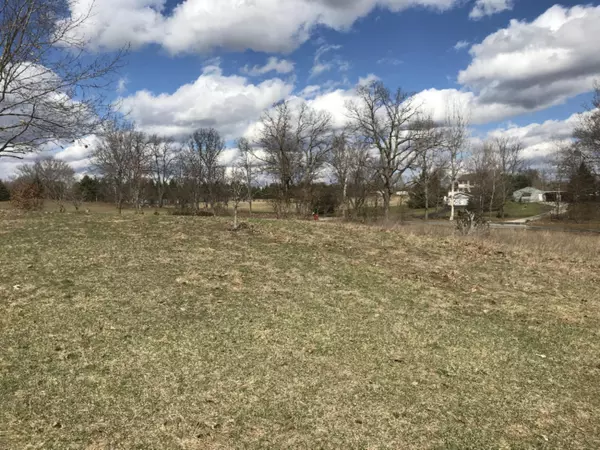 Cedar Springs, MI 49319,15745 Algoma NE Avenue