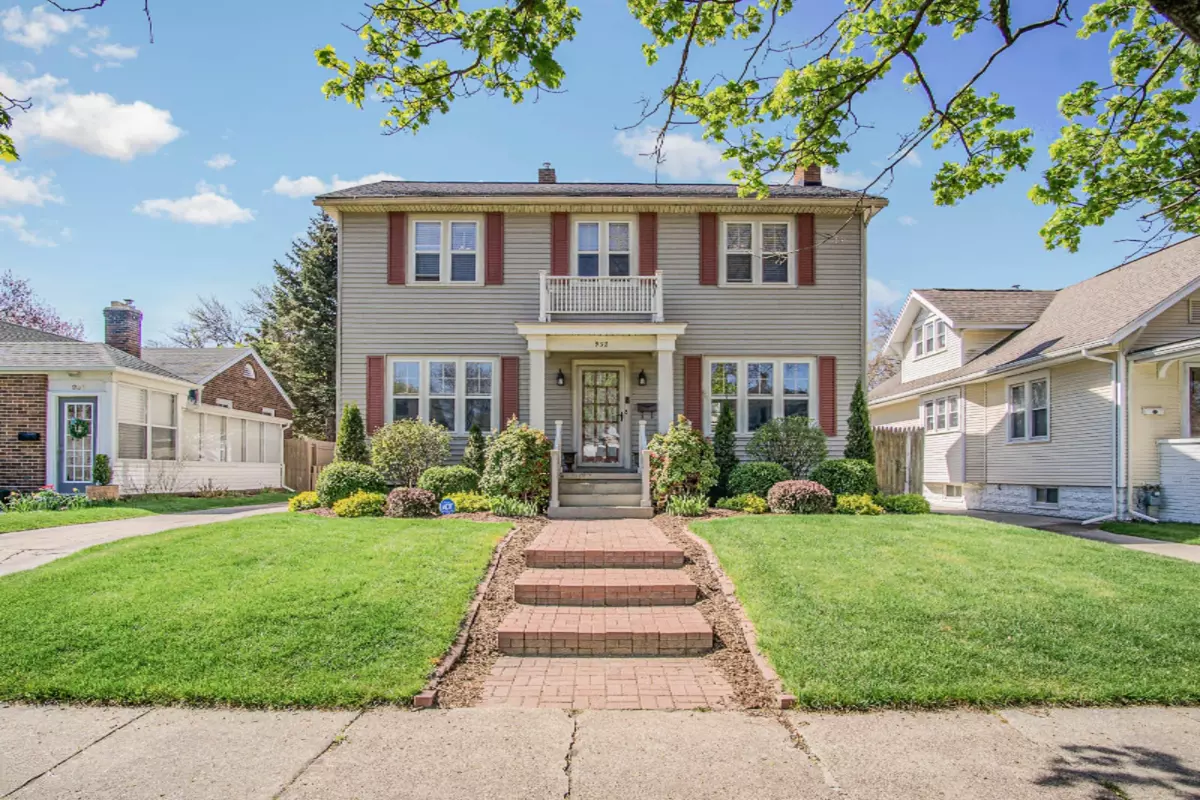 Grand Haven, MI 49417,932 Franklin Avenue