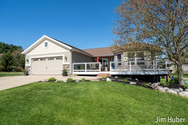 Rockford, MI 49341,65 Greystone NE Court