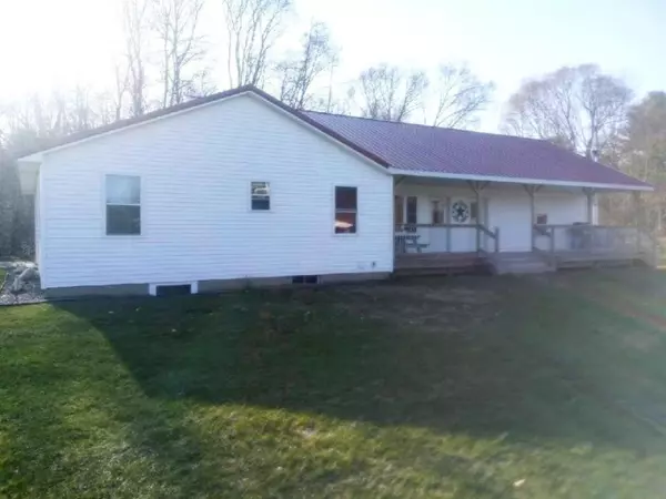 437 E 132nd Street, Grant, MI 49327