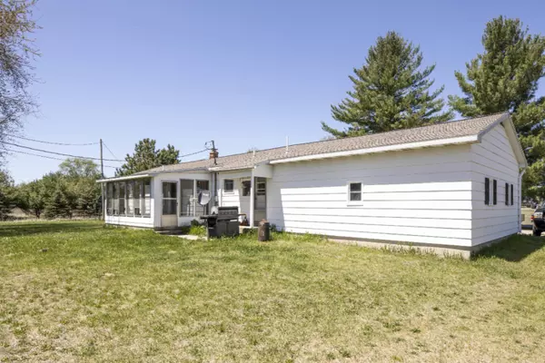 Paris, MI 49338,5560 E 13 Mile Rd