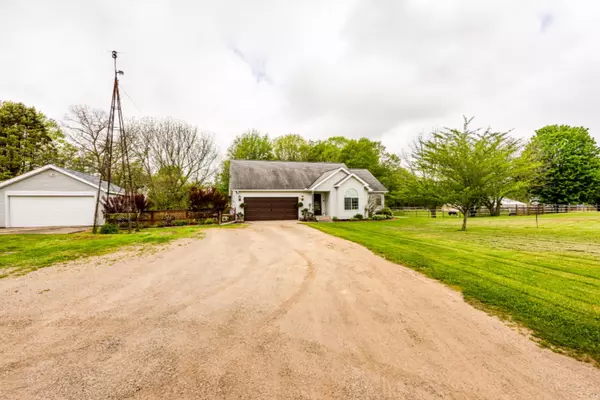 Hartford, MI 49057,66579 CR 372