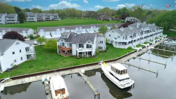 Douglas, MI 49406,348 Mariners Cove Court #33 C
