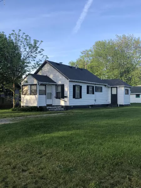 1109 Kalamazoo Street, South Haven, MI 49090