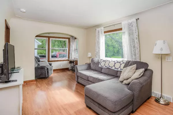 Holland, MI 49423,930 Columbia Avenue