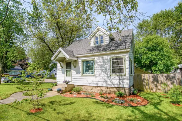 Holland, MI 49423,930 Columbia Avenue