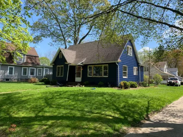 Cassopolis, MI 49031,225 S East Street