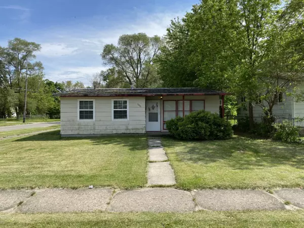 806 Wauceda Avenue, Benton Harbor, MI 49022