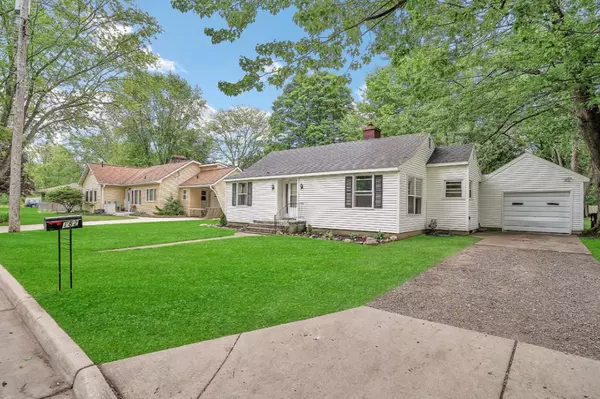 Cedar Springs, MI 49319,182 E Cherry NE Street