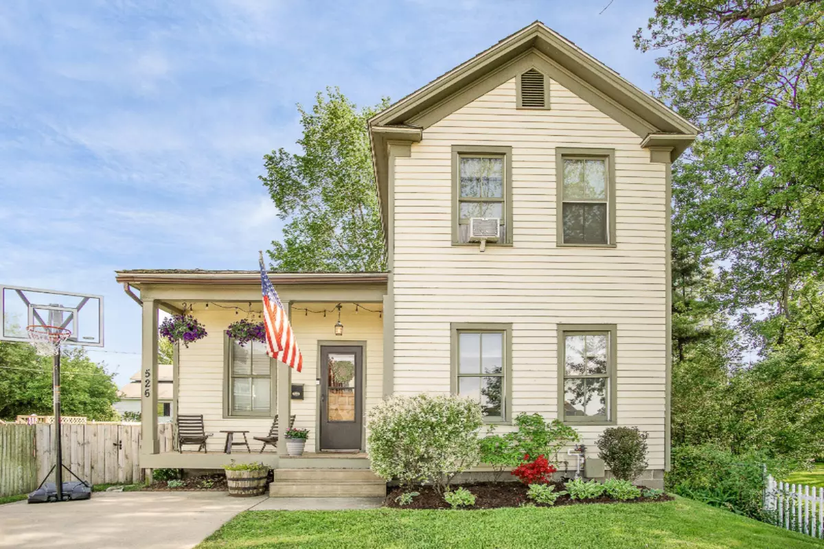 Grand Haven, MI 49417,526 Adams Avenue