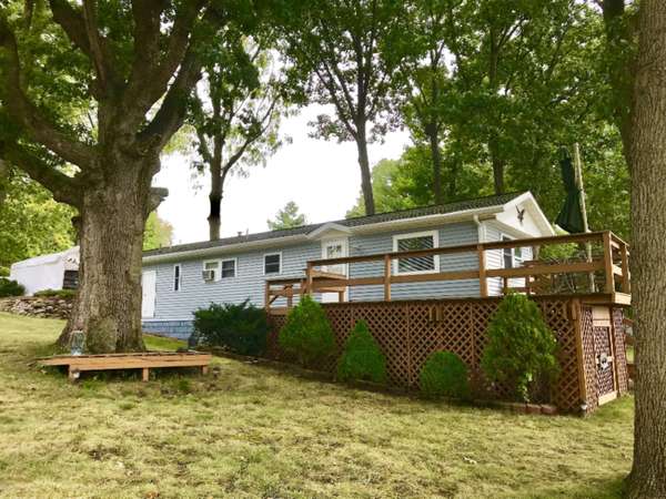 59152 Lakeshore Drive, Colon, MI 49040