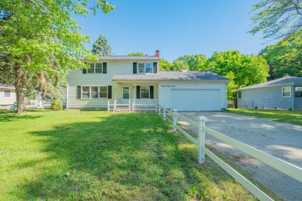 Grand Haven, MI 49417,1623 Robbins Road