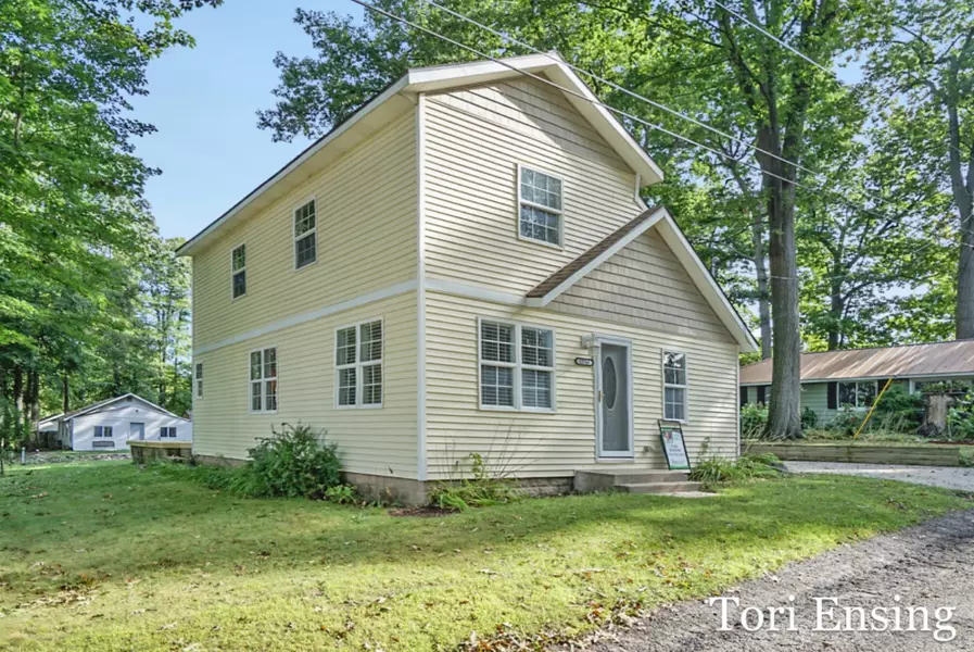 12763 Gillman NE Street, Gowen, MI 49326