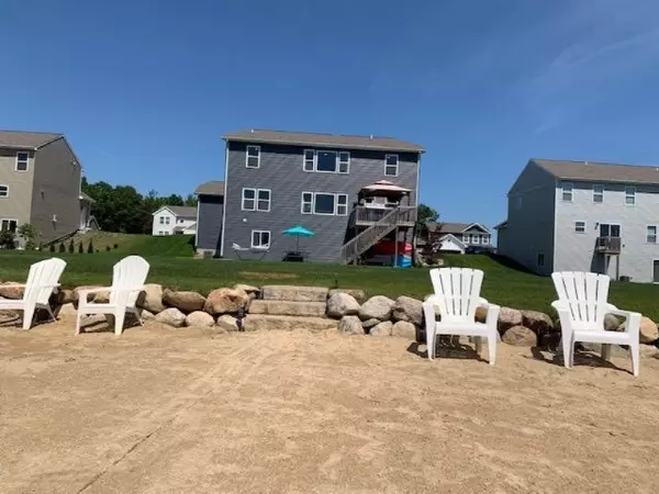 West Olive, MI 49460,9305 Pier Place