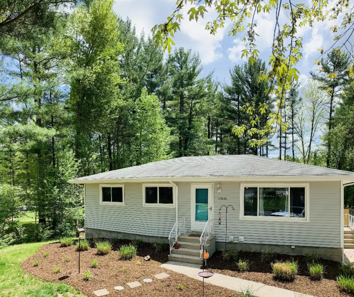 Grand Haven, MI 49417,17848 Merrywood Lane