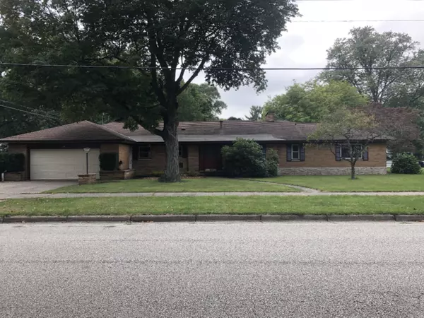 724 Columbia Avenue, Holland, MI 49423