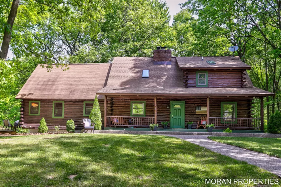 9693 S Cedar Drive, West Olive, MI 49460