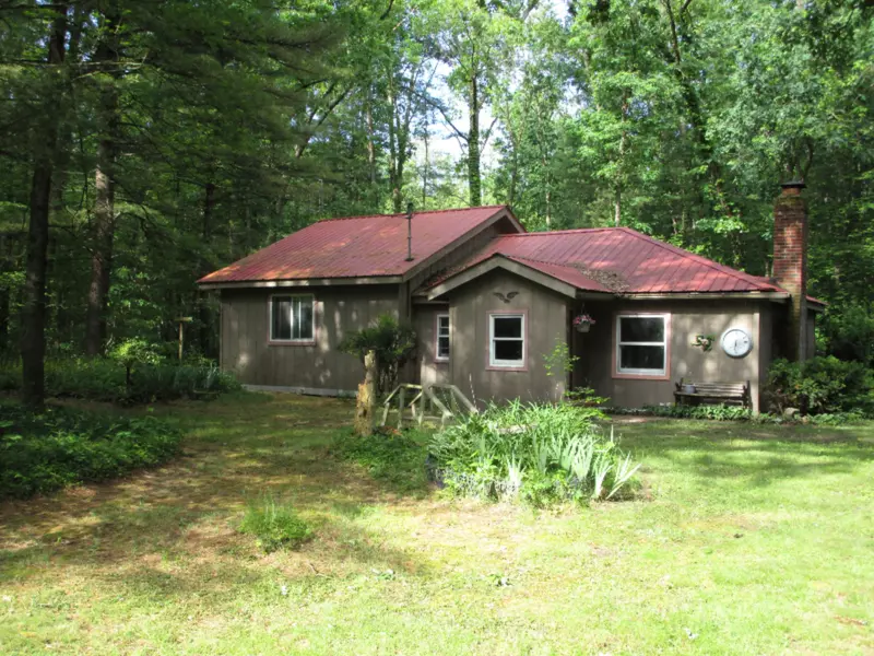 1274 42nd Street, Allegan, MI 49010