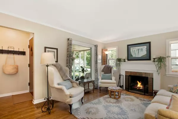 East Grand Rapids, MI 49506,2718 Richards SE Drive