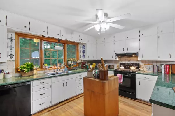 Sawyer, MI 49125,6806 Parkway