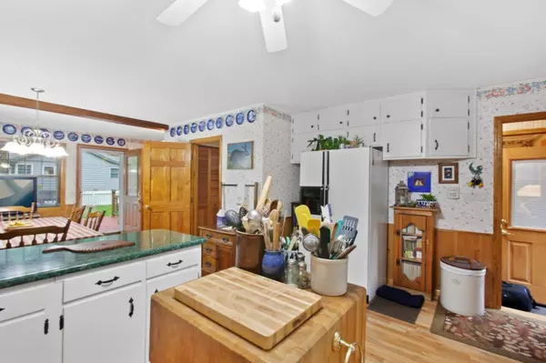 Sawyer, MI 49125,6806 Parkway