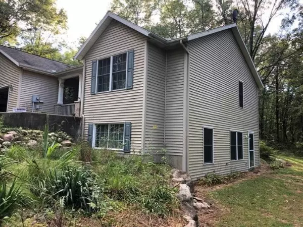 5594 Darby Road, Saranac, MI 48881