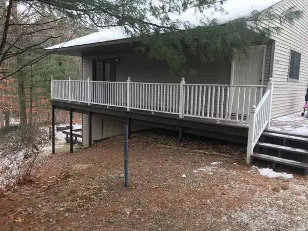 5896 Chaz Drive, Howard City, MI 49329