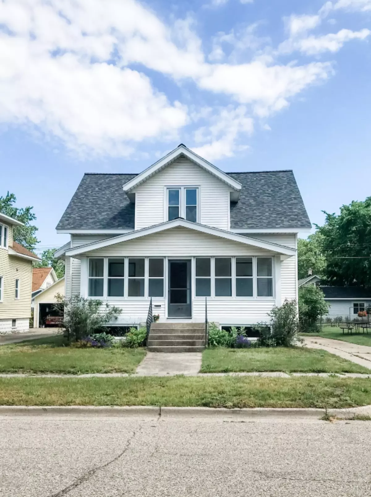 Grand Haven, MI 49417,1039 Pennoyer Avenue