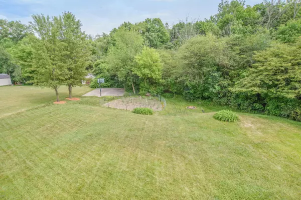 Zeeland, MI 49464,10782 Wood Ridge Drive