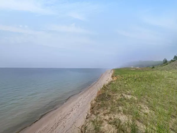 Pentwater, MI 49449,6989 S Lakeshore Drive