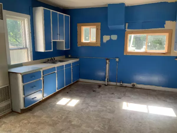 Allegan, MI 49010,110 Allett Street