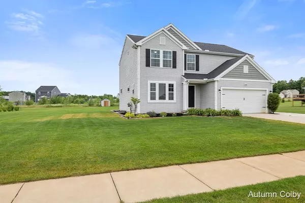 Cedar Springs, MI 49319,12099 Russell Ridge Drive