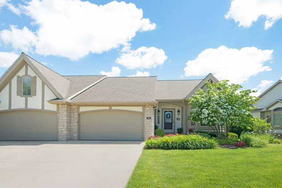 5954 Red Lion NE Court, Belmont, MI 49306