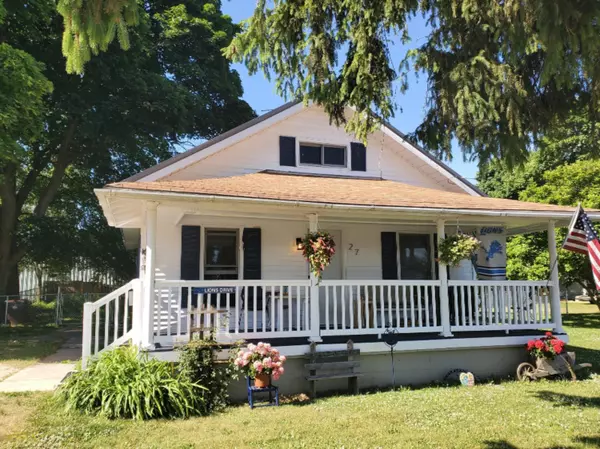 Kent City, MI 49330,27 College Street