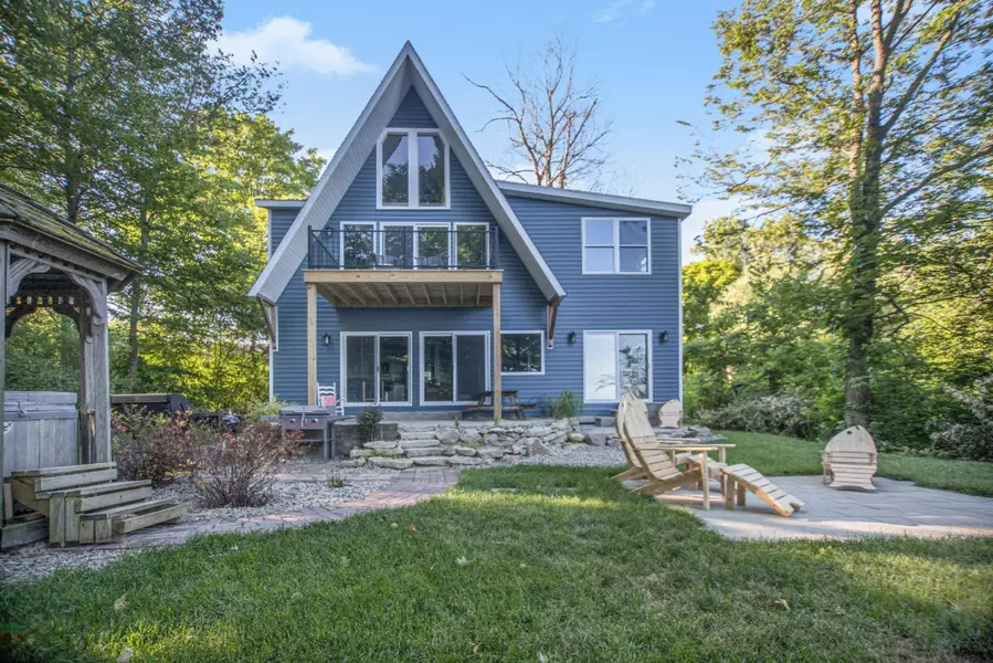 952 Ben Street, South Haven, MI 49090