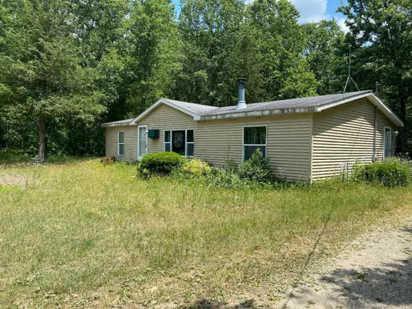 Fennville, MI 49408,2441 Retreat Road