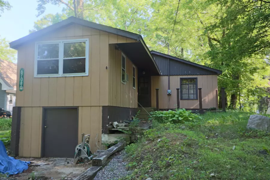 67080 95th Avenue, Dowagiac, MI 49047