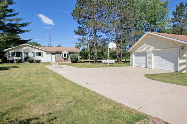 9495 31st Avenue, Bitely, MI 49309