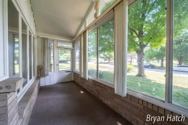 Belmont, MI 49306,3233 Las Vegas NE Drive