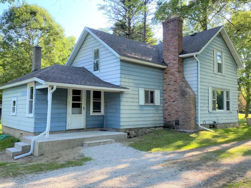 11212 Cobb Road, Delton, MI 49046