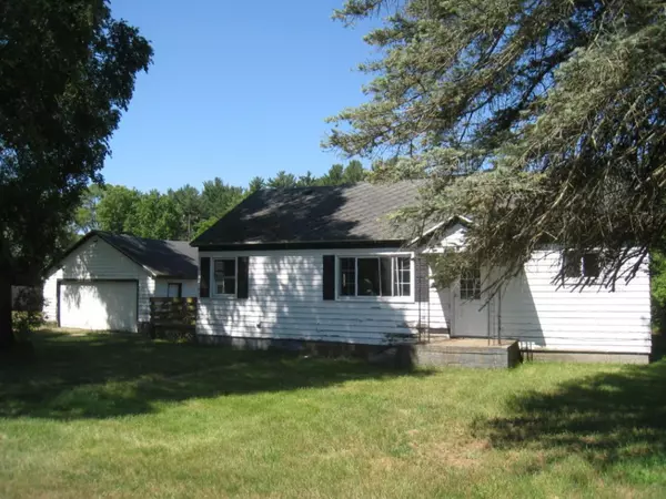 3589 Center Street, Ravenna, MI 49451